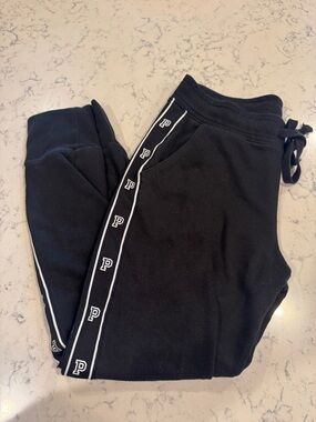 PINK Victoria’s Secret Black Sweatpants with Side Stripe P Logo Pattern